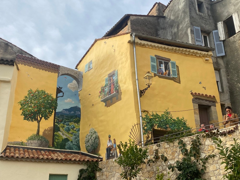 Inauguration place Charles Minetti 3 Fresque - Märta